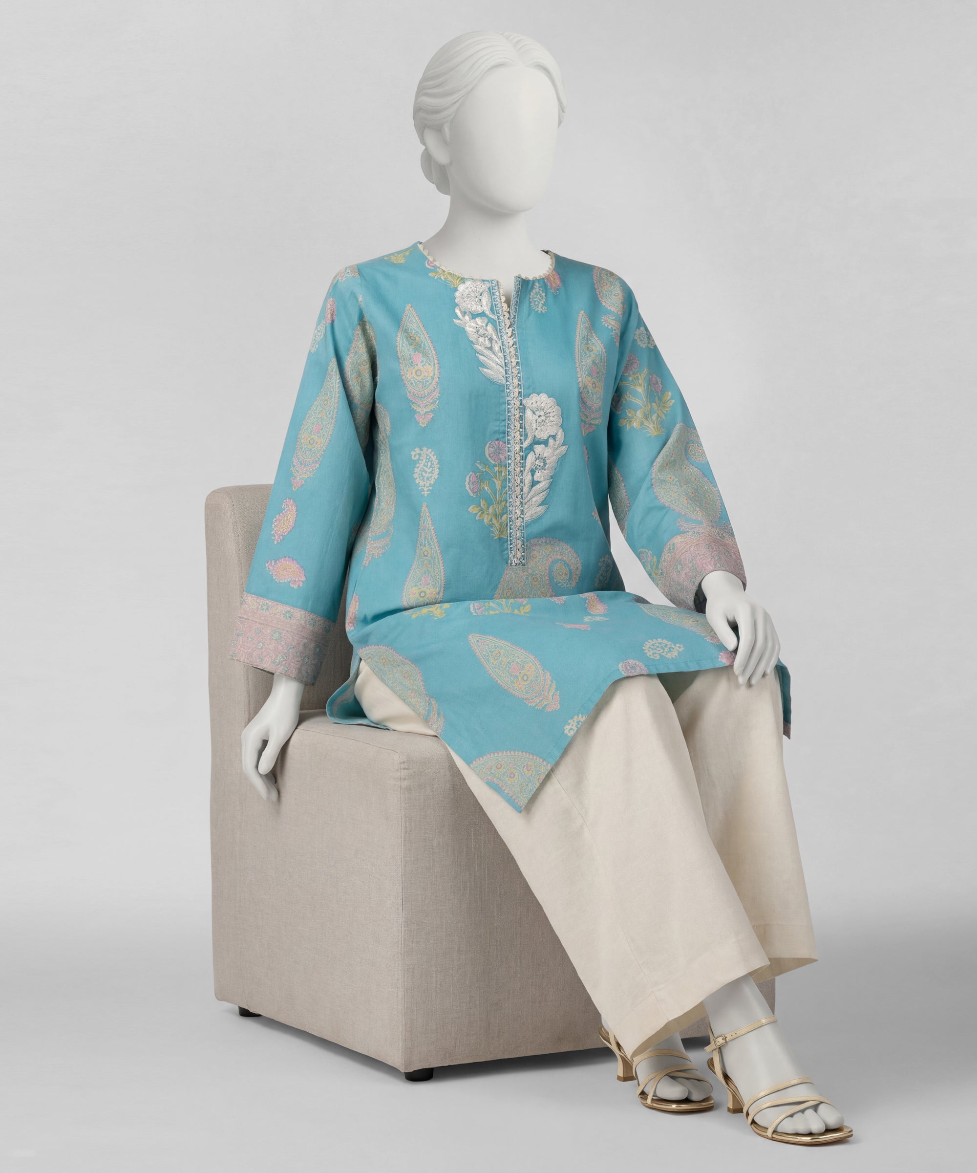 junaid jamshed dresses for ladies Your perfect moment in your perfect fit. Shop now: www.junaidjamshed.com  #Festive2025