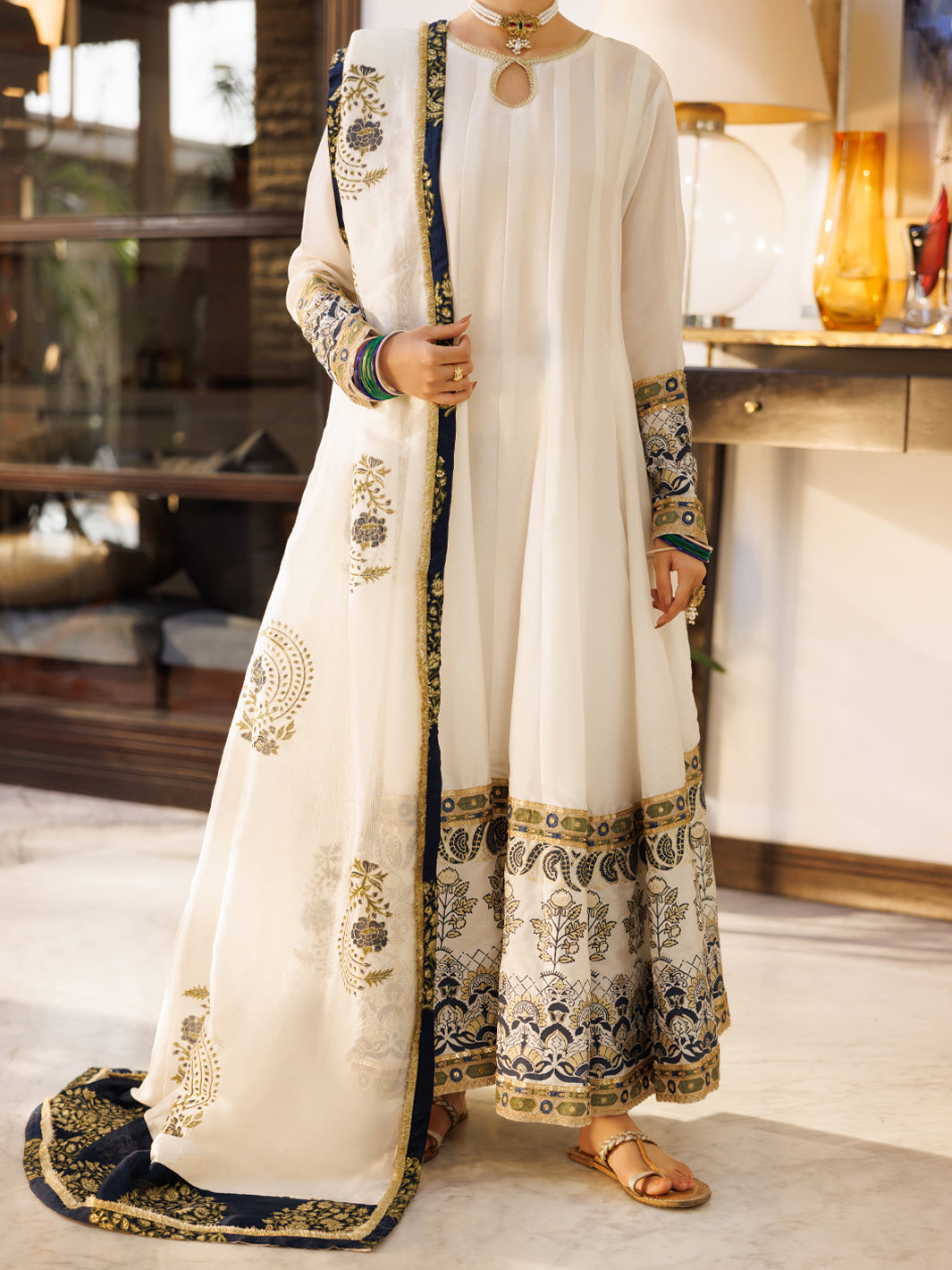 WOMAN FORMALS J. Junaid Jamshed US WOMAN FORMALS J. Junaid Jamshed US
