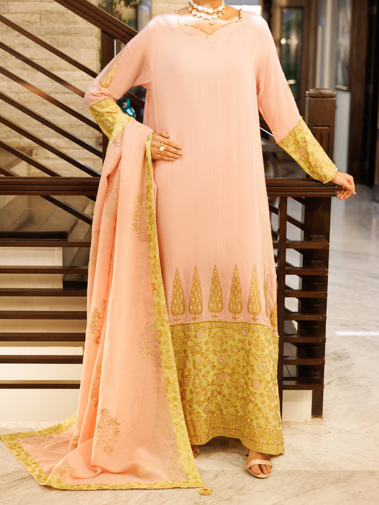 WOMAN FORMALS – J. Junaid Jamshed US