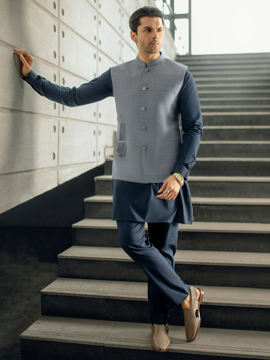 Junaid Jamshed Waistcoat Designs For Salwar Kameez BLUE WAISTCOAT AL-WC-US-504/JJ-8099A Junaid Junaid Jamshed Waistcoat Designs For Salwar Kameez BLUE WAISTCOAT AL-WC-US-504/JJ-8099A Junaid